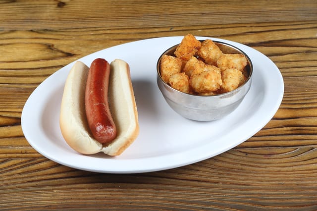 Kid's Hot Dog.