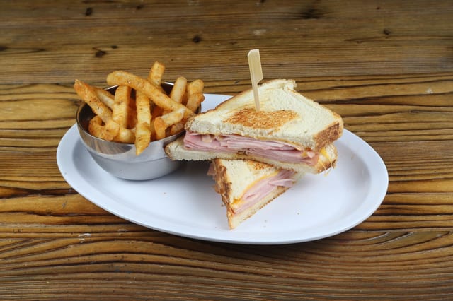 Kid's Ham & Cheese.